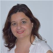 Arquitecta con experiencia en docencia, gran capacidad de atención al alumno, paciente y motivada en la enseñanza